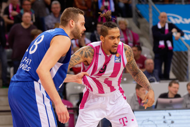 范围内日益 范围内日益