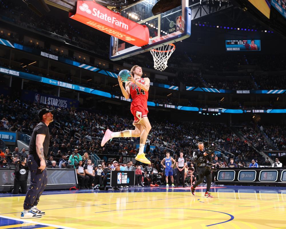 密切关注 密切关注