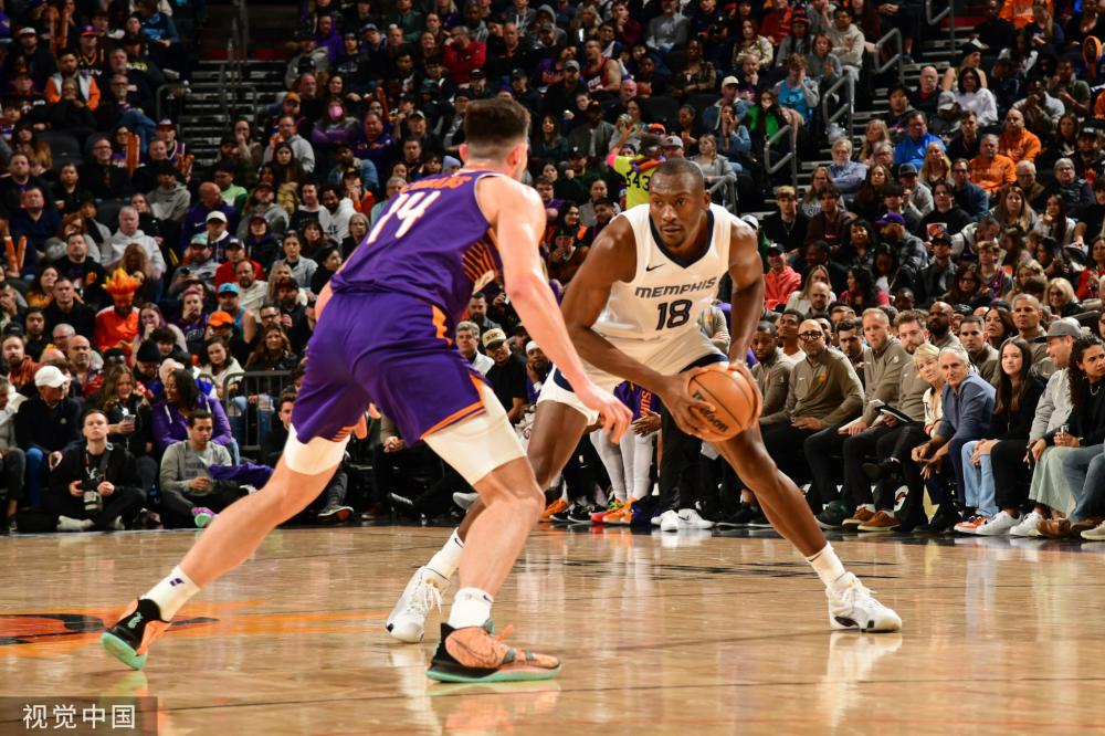 她在赛前进 她在赛前进